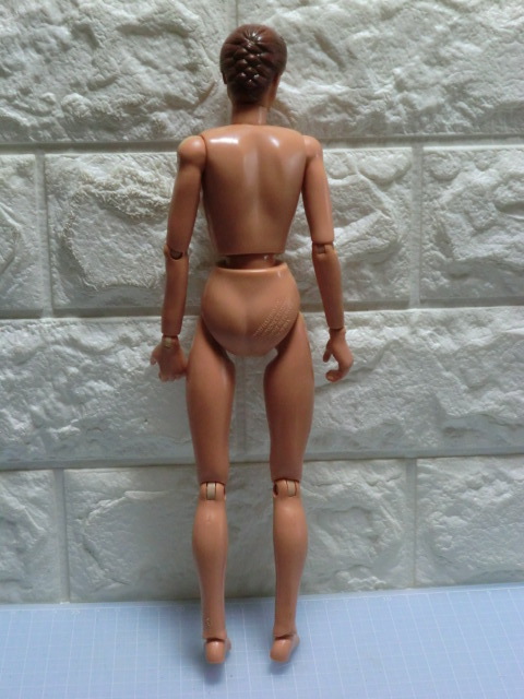 1/6スケール　長期保管品　No,１３　ヘッド・ハンド付きボディ　素体　エレメントドールシリーズ_画像6