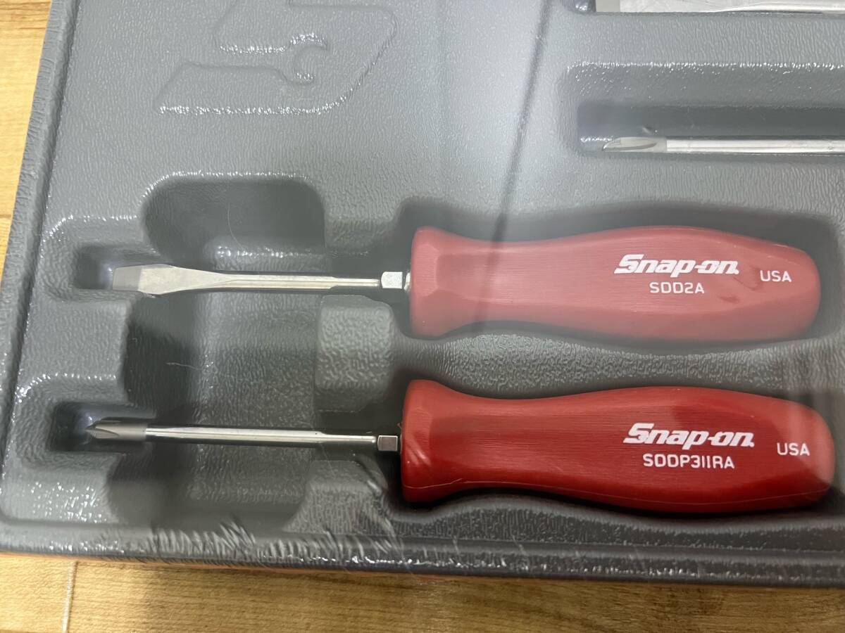 スナップオン Snap-on クラシックグリップドライバーセット SDDX70A新品未開封 （レッド）_画像3