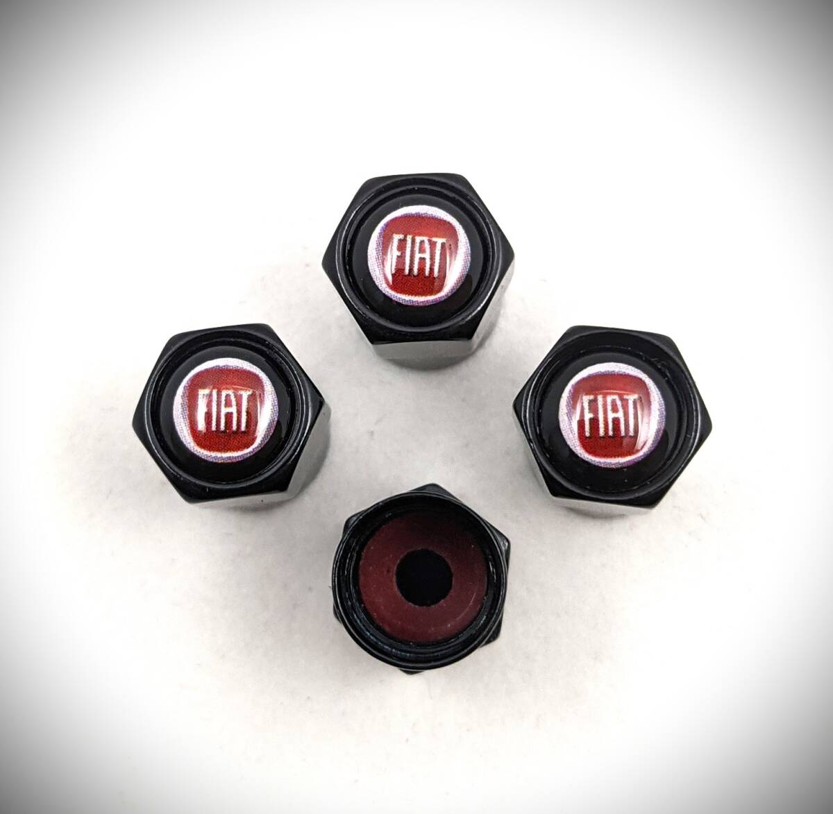 FIAT 黒 タイヤエアバルブキャップ # アバルト フィアット500 プント パンダ ドブロ ドュカト チンクエチェント ツインエアー 124 595 695_画像1