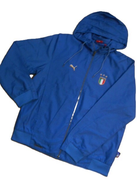 PUMA・プーマ☆FIGCイタリア代表エンブレムxFORZA AZZURRIプレート♪収納式フード付きジップアップジャケット US M　_画像1