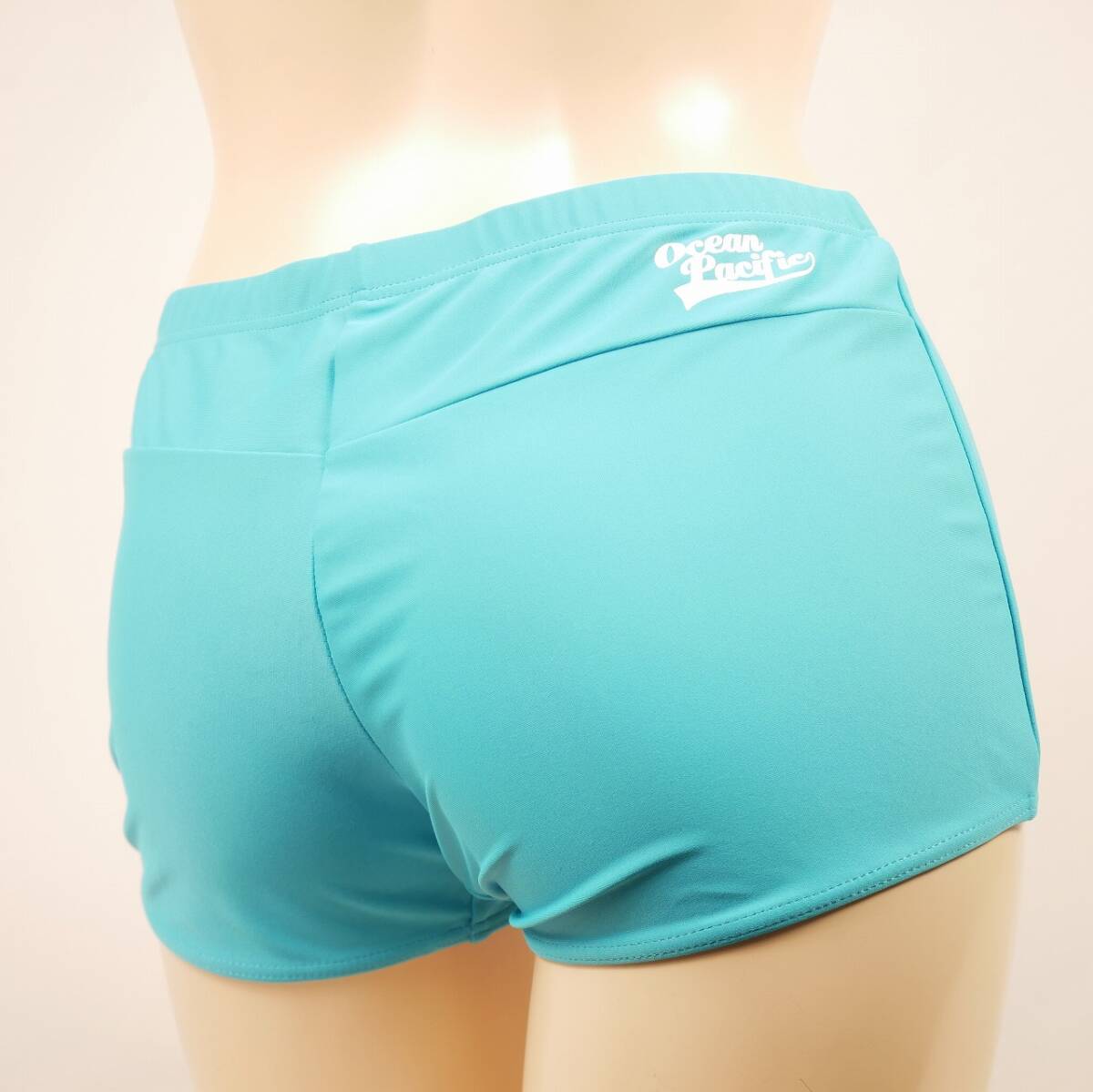 8057　美品　Ocean Pacific　レディース水着　英字プリント　セパレート水着　９Mサイズ　ブルー系　匿名配送_画像5
