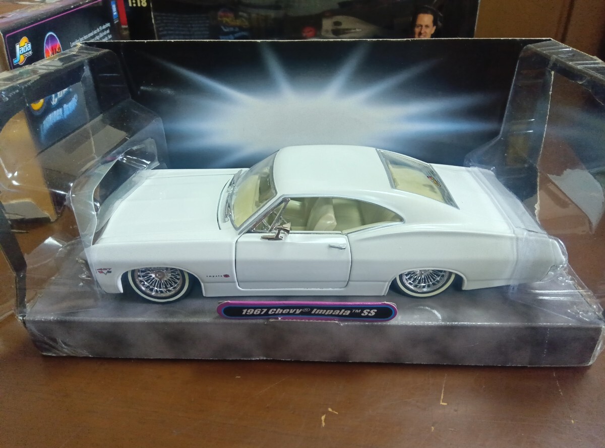 ★★1/24 JADA ストリートロー インパラ クーペ 1967 CHEVOLET IMPALA STREET LOW ローライダー LOW RIDER ホワイト WHITE★★_画像2