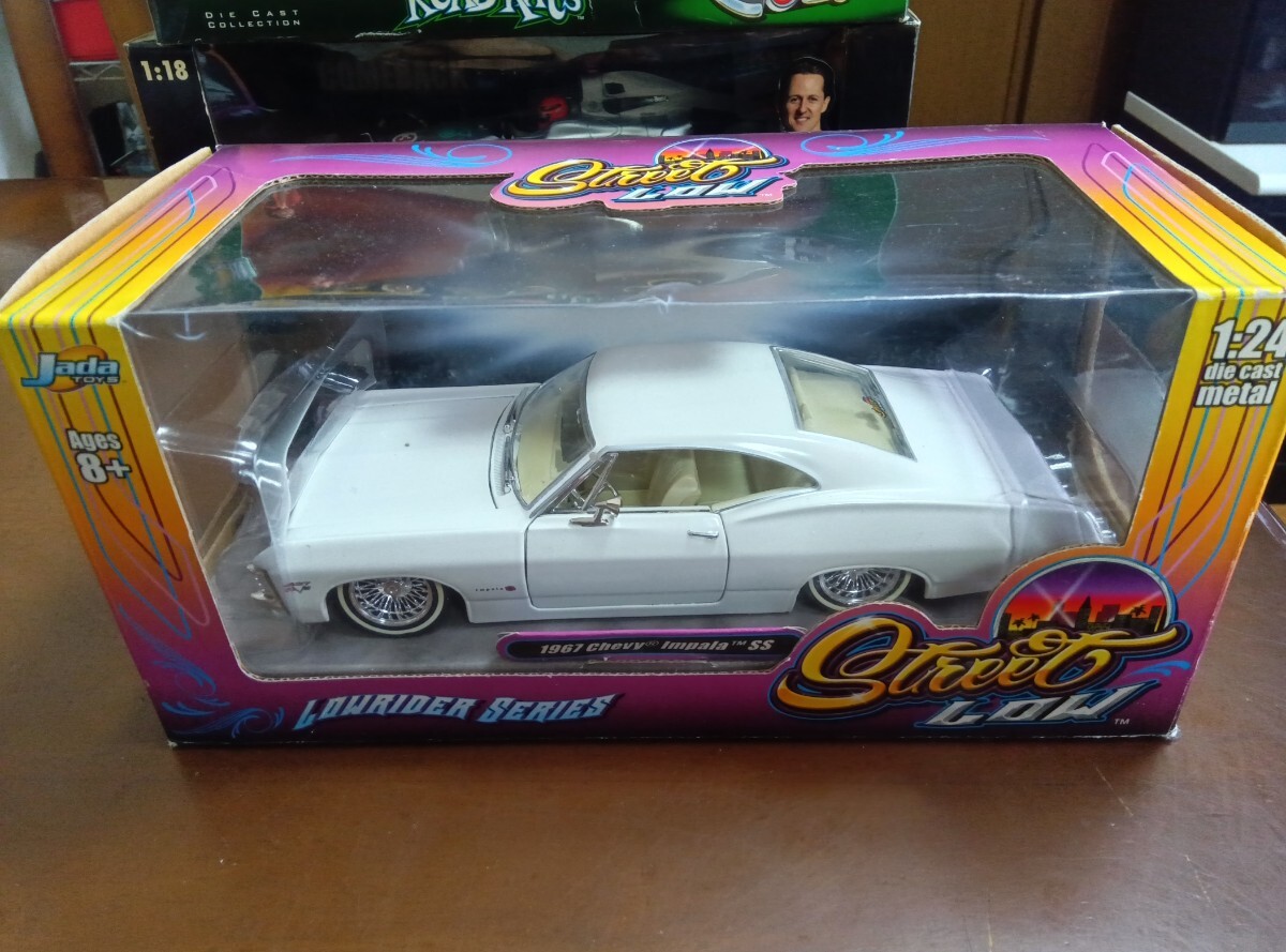 ★★1/24 JADA ストリートロー インパラ クーペ 1967 CHEVOLET IMPALA STREET LOW ローライダー LOW RIDER ホワイト WHITE★★_画像4
