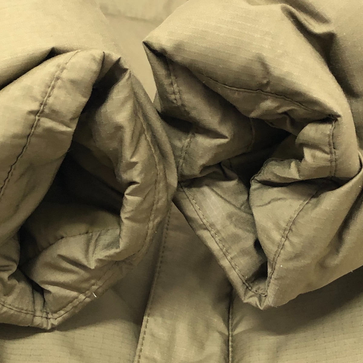 □□ Columbia コロンビア ジャケット パイクレイクフーデッドジャケット SIZE L 220WB0020 オリーブ 傷や汚れあり_画像8