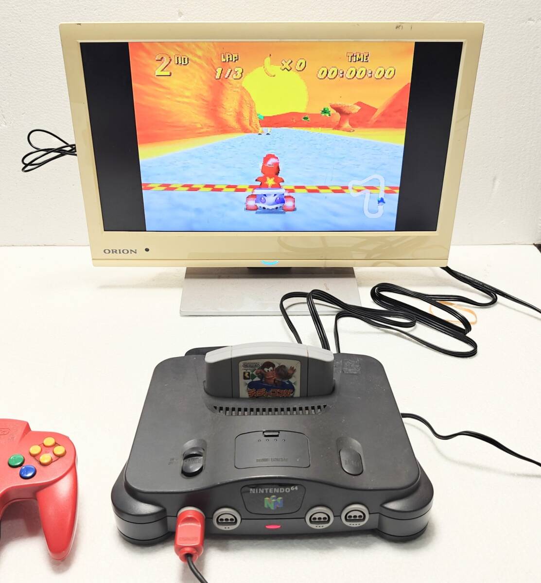 Nintendo64 ロクヨン すぐ遊べる 本体 動作OK_画像1