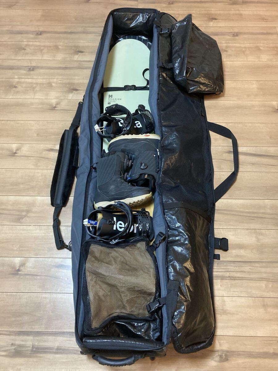 スノーボード バック DAKINE 166㎝ ブーツもウェアも入る キャスター ローラー ウィール 手渡しor発送 transport high roller ダカイン_画像5