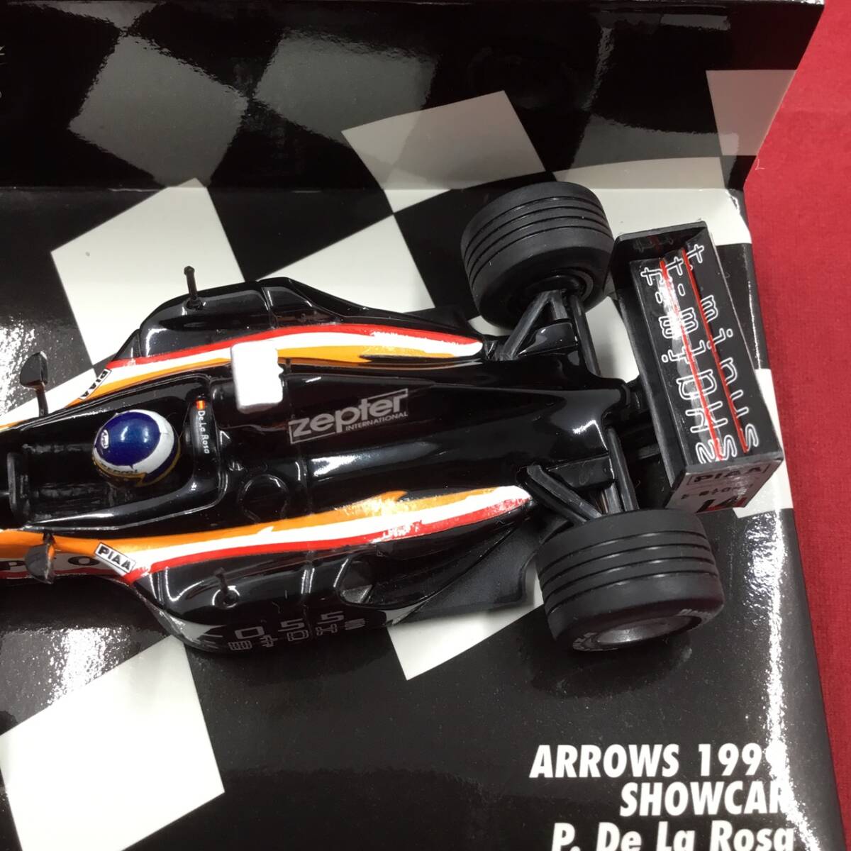 MINICHAMPS Minichamps Arrows 1999 шоу ковровое покрытие doro*te*la*rosa Limited Edition 1/43