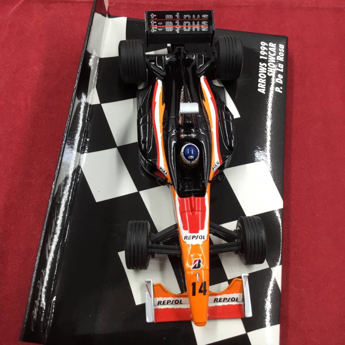 MINICHAMPS Minichamps Arrows 1999 шоу ковровое покрытие doro*te*la*rosa Limited Edition 1/43