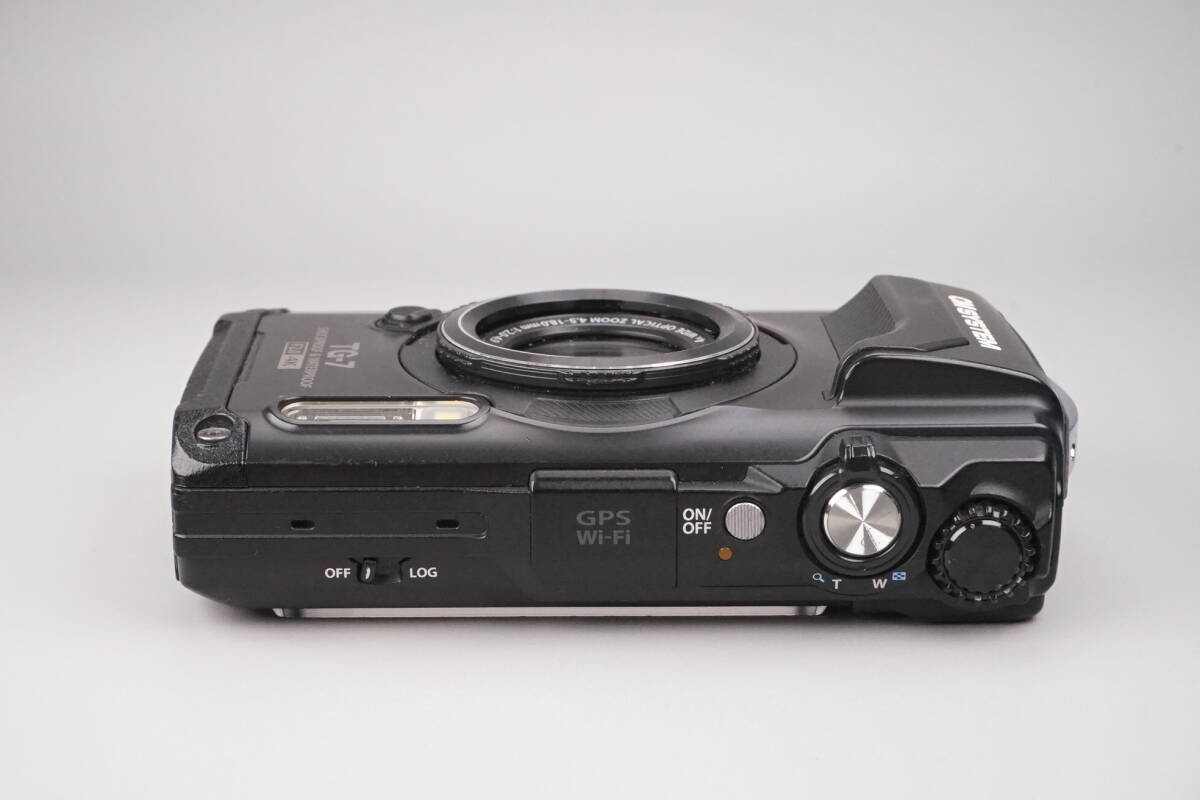 ★現状品 美品★ OLYMPUS オリンパス OM SYSTEM TG-7 ブラック コンパクトデジタルカメラ_画像7