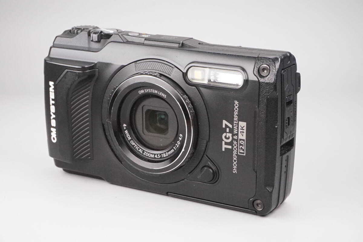 ★現状品 美品★ OLYMPUS オリンパス OM SYSTEM TG-7 ブラック コンパクトデジタルカメラ_画像2