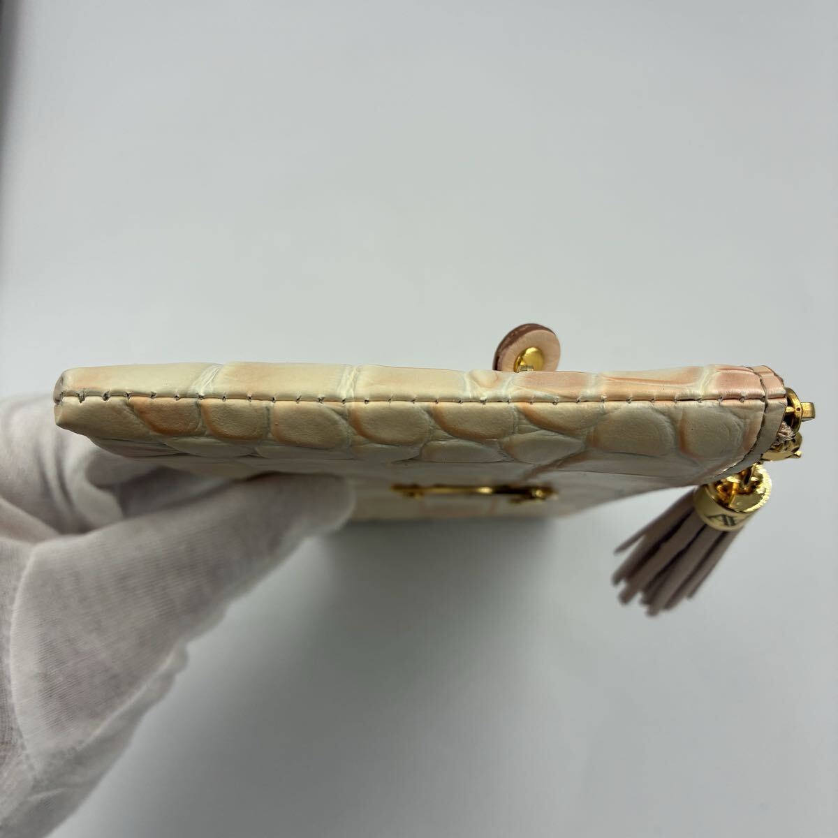 新品■ATAO 長財布 limo リモ ワルツベイビーチーク L字ファスナー クロコ型押し _画像3