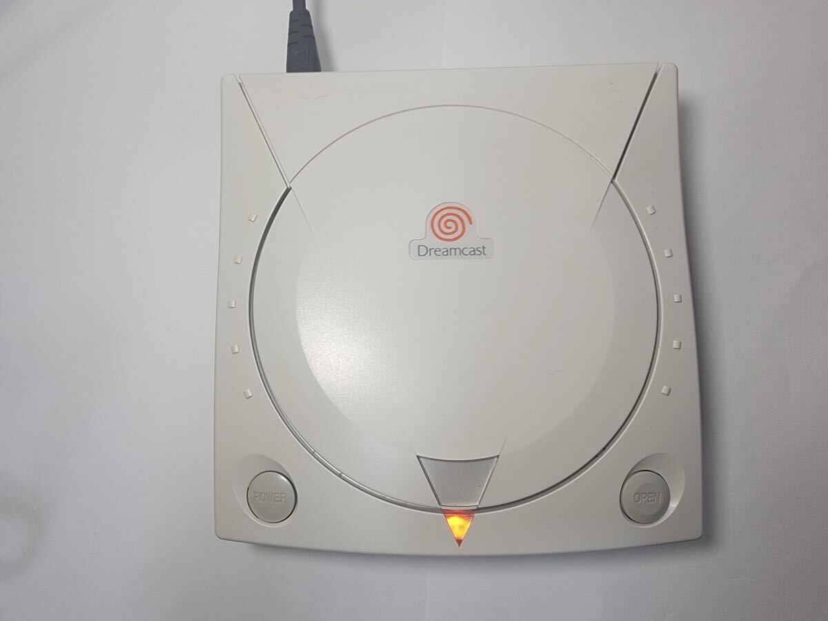 SEGA ドリームキャスト HKT-3000 本体　通電確認済み　ジャンク_画像2