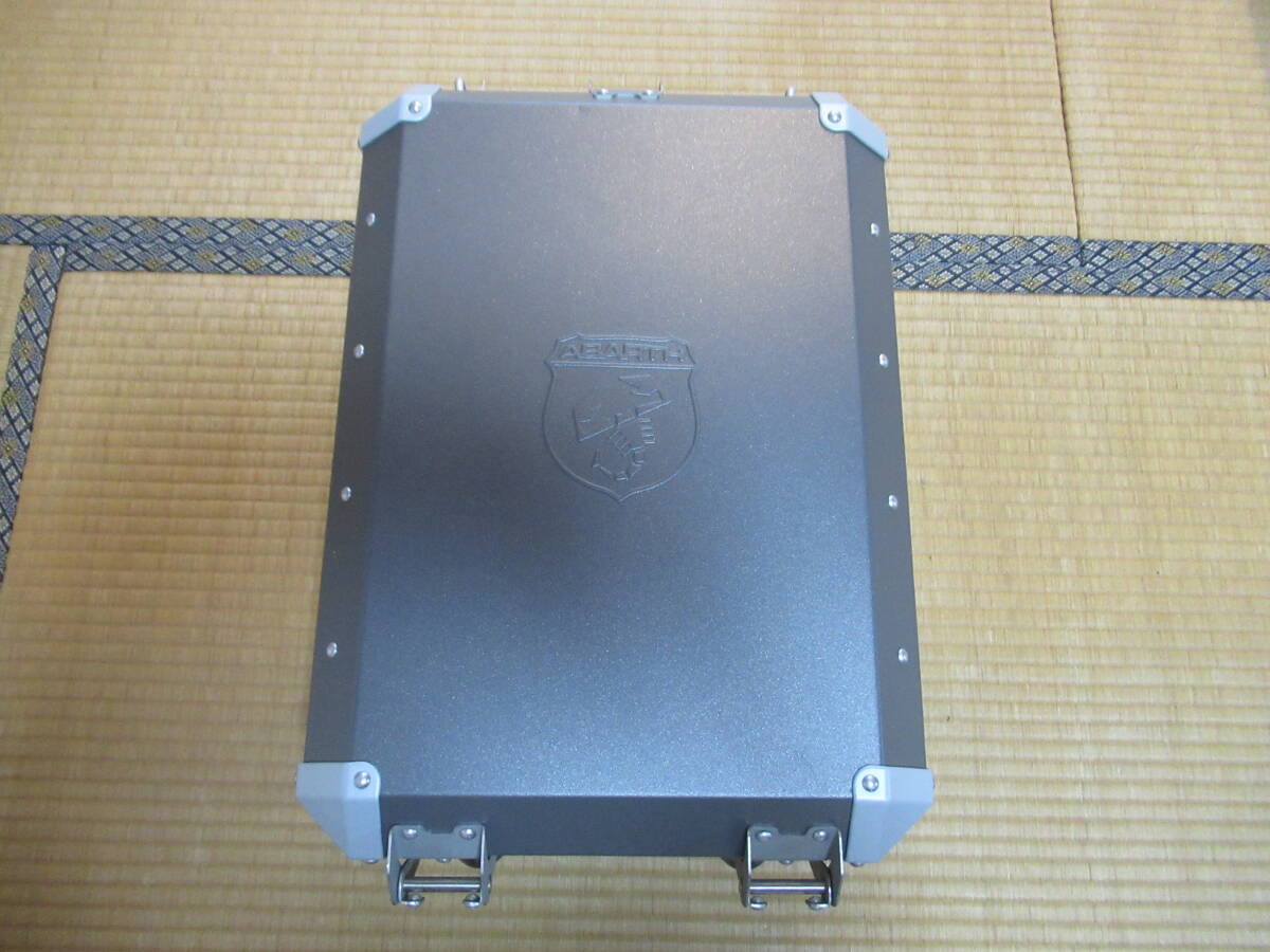 フィアット　アバルト　スーツケース　５９５　６９５　_画像1
