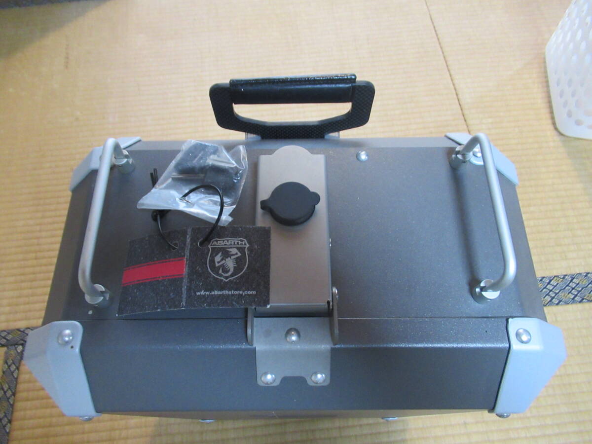 フィアット　アバルト　スーツケース　５９５　６９５　_画像2