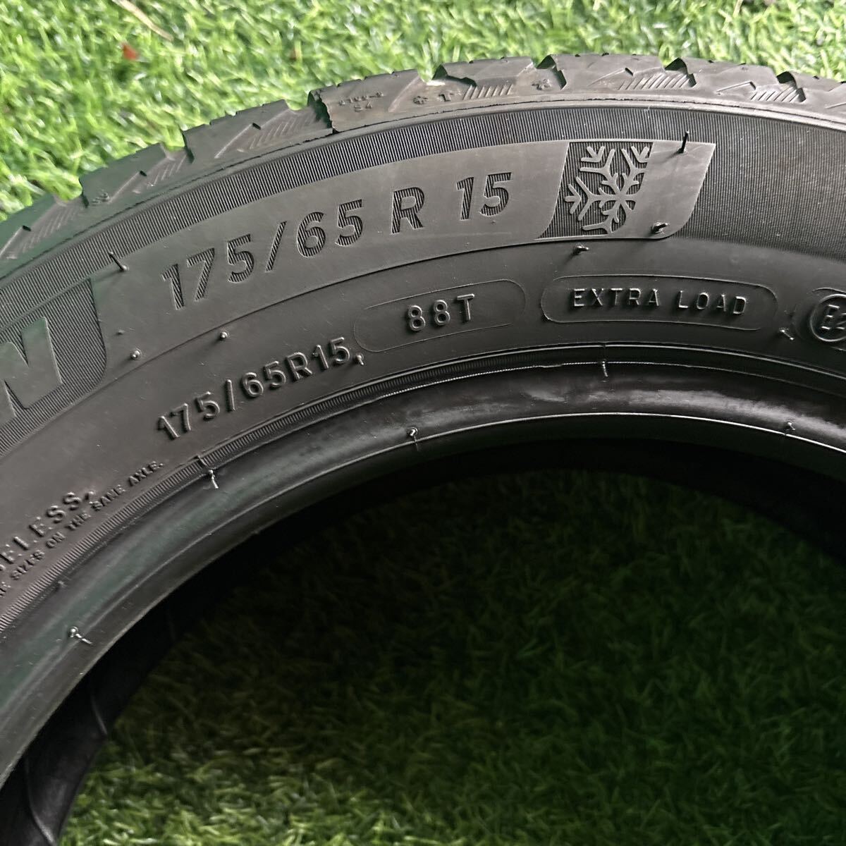 175/65R15／MICHELIN X-ICE SNOW／2023年製／2本／送料込みです！_画像10