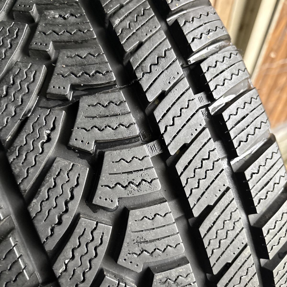 225/55R17/2022年製/HIFLY win-turi/送料無料/4本/残溝良好です!_画像6