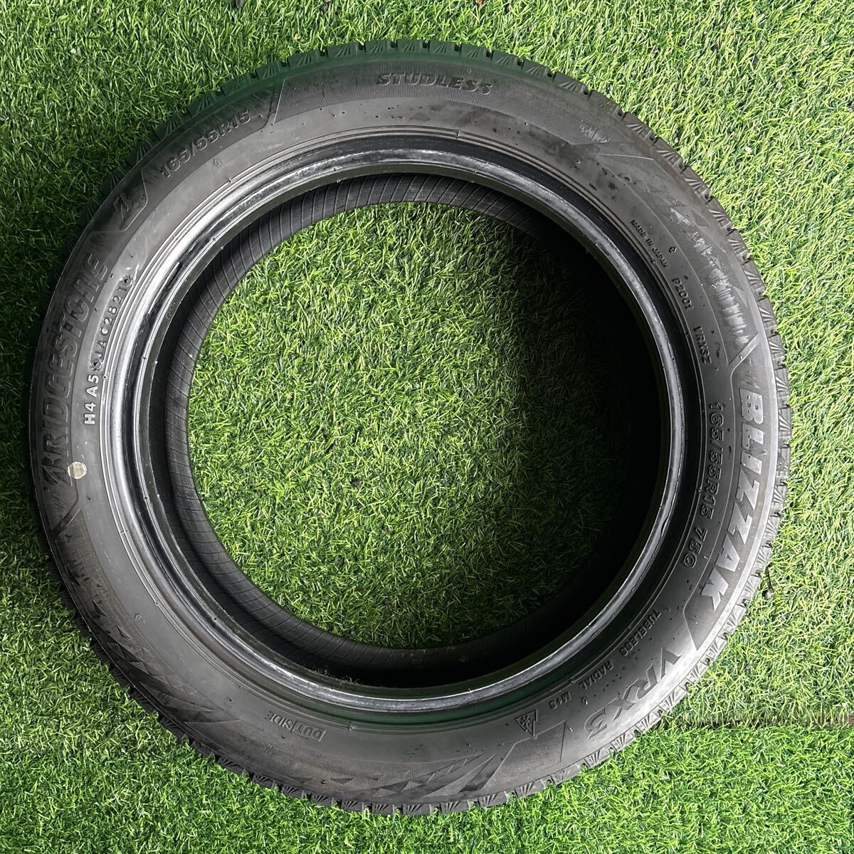 165/55R15／BRIDGESTONE BLIZZAK VRX3／2021年製／4本／送料無料です！_画像10