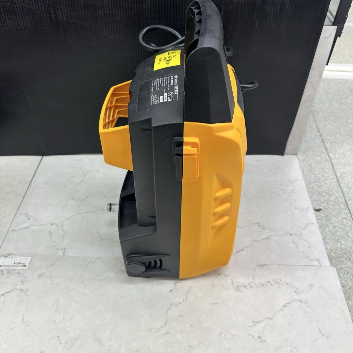 350【中古品】KYOCERA 京セラ 高圧洗浄機 AJP-1430SP 軽量・コンパクトボディ 延長高圧ホース付 イエロー_画像2