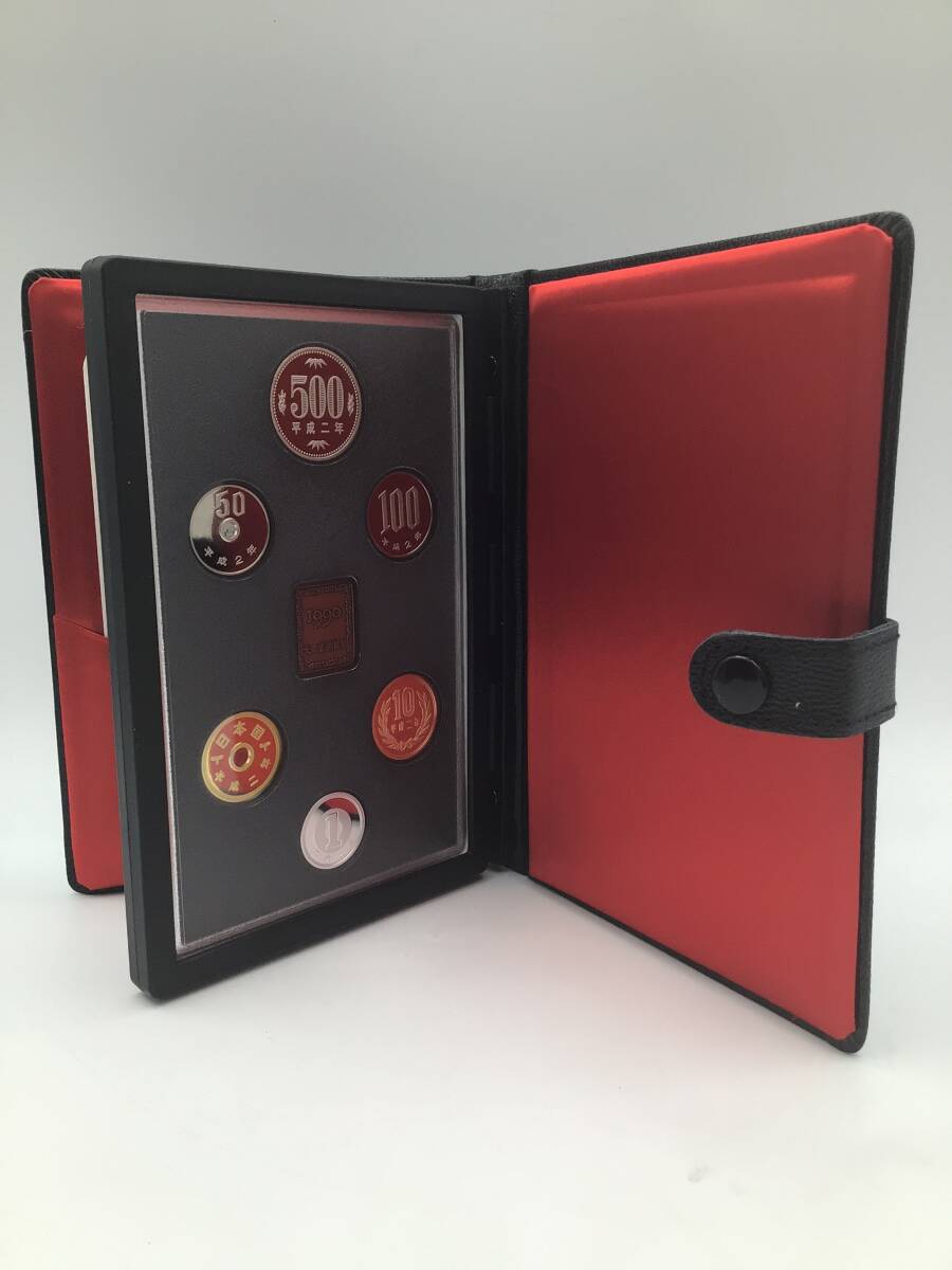 M5464　1990年 Mint Bereau Japan プルーフ 貨幣セット 年銘板 平成2年 大蔵省 造幣局 額面666円_画像3