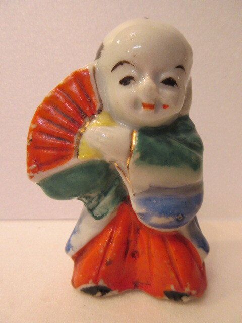 【壽】戦前　磁器人形　扇福助水滴　愛知県郷土玩具　陶器　民芸品　射的人形　書道用品　土人形　縁起物　　_画像3