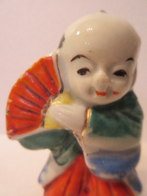 【壽】戦前　磁器人形　扇福助水滴　愛知県郷土玩具　陶器　民芸品　射的人形　書道用品　土人形　縁起物　　_画像7