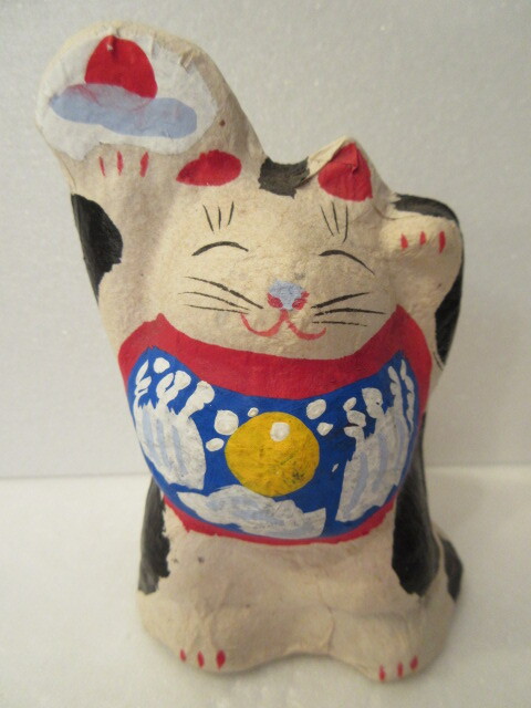 【壽】六原張子 扇で招き猫 澤藤範次郎 在銘範 さわはん工房 岩手県郷土玩具 招き猫 民芸品 _画像1