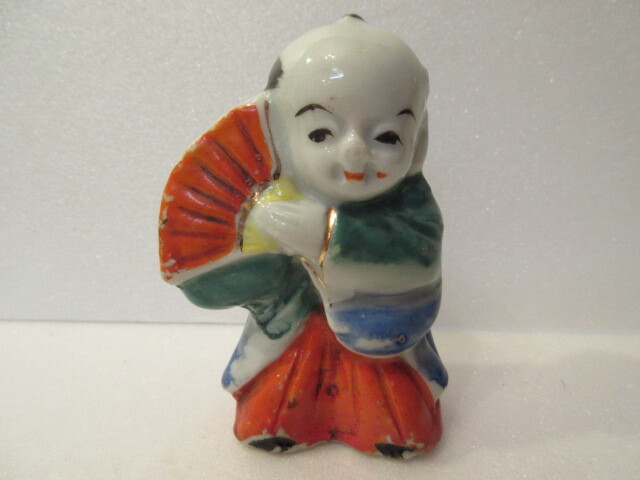 【壽】戦前　磁器人形　扇福助水滴　愛知県郷土玩具　陶器　民芸品　射的人形　書道用品　土人形　縁起物　　_画像1