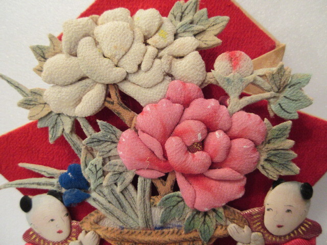 【壽】明治~大正 押絵熨斗 花籠車曳き唐子 お裁縫細工 郷土玩具 民芸品 祝い品 袱紗 花嫁暖簾 ちりめん細工_画像3