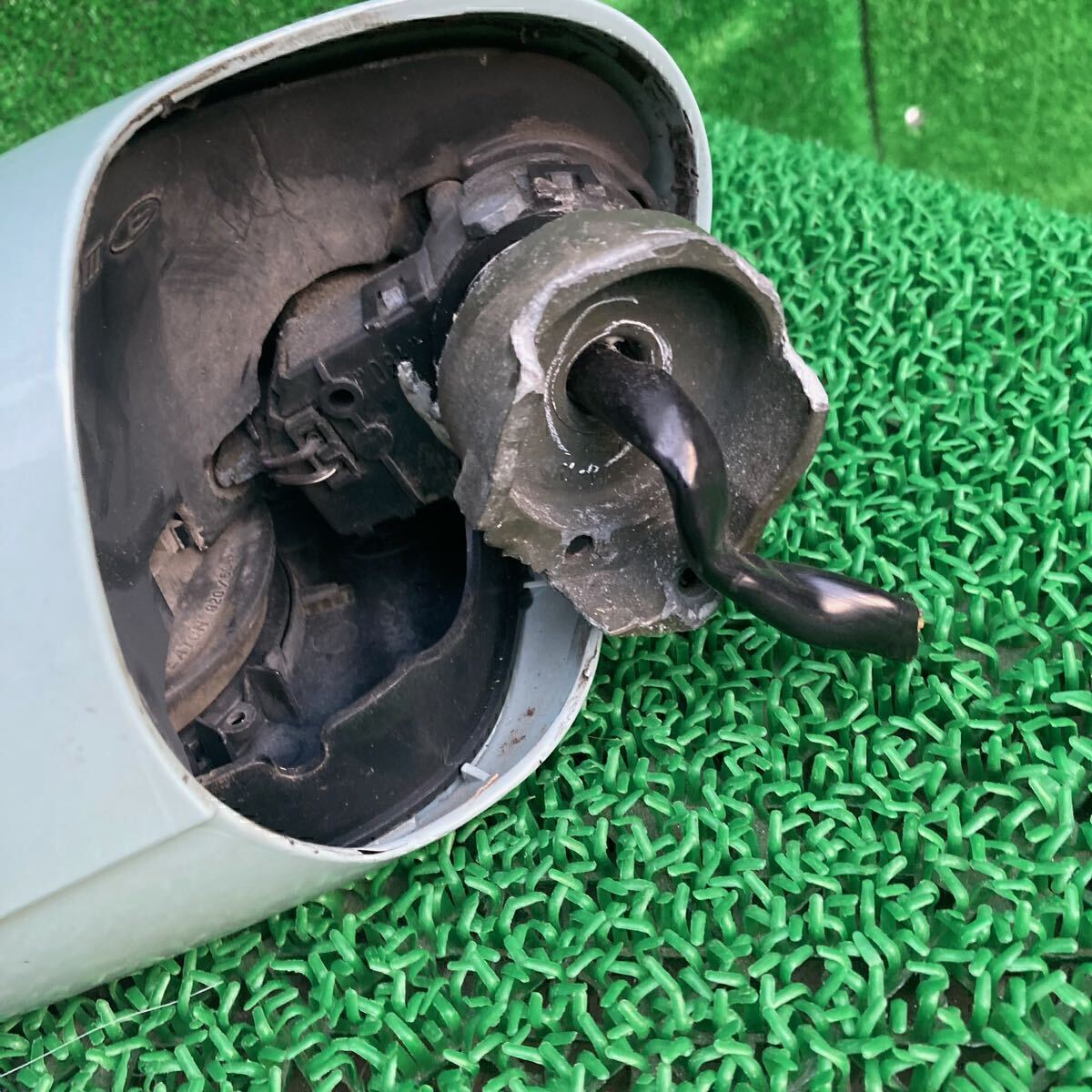 フォルクスワーゲンVW ニュービートル ９CAZJ純正 サイドミラードアミラージャンク扱い [F9CAZJ-R605-03]_画像8