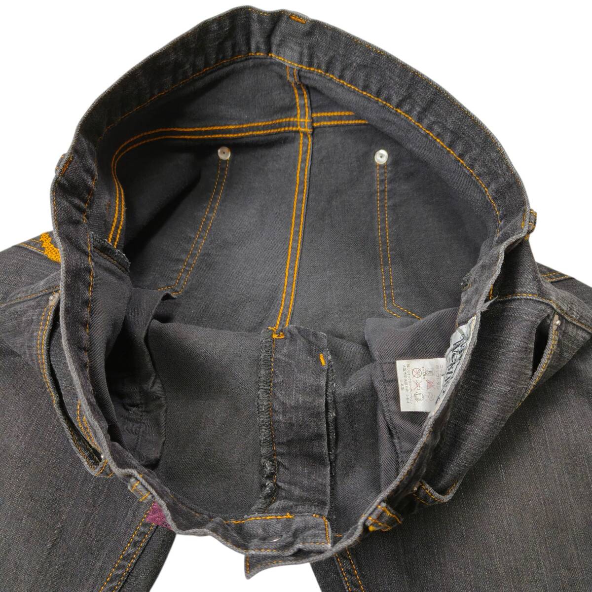 Vivienne Westwood MANo-b вышивка черный Denim брюки размер 48 Япония размер L соответствует сделано в Японии джинсы Vivienne Westwood 