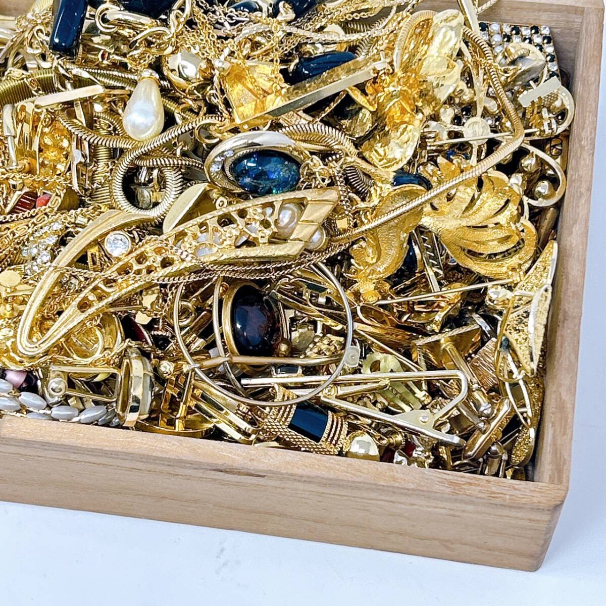 【1円スタート】 アクセサリー まとめ ゴールド系 金メッキ 重さ 箱抜きで2090g 18kGP 24kGP 刻印 / 法ER257943398-コンパクト_画像7