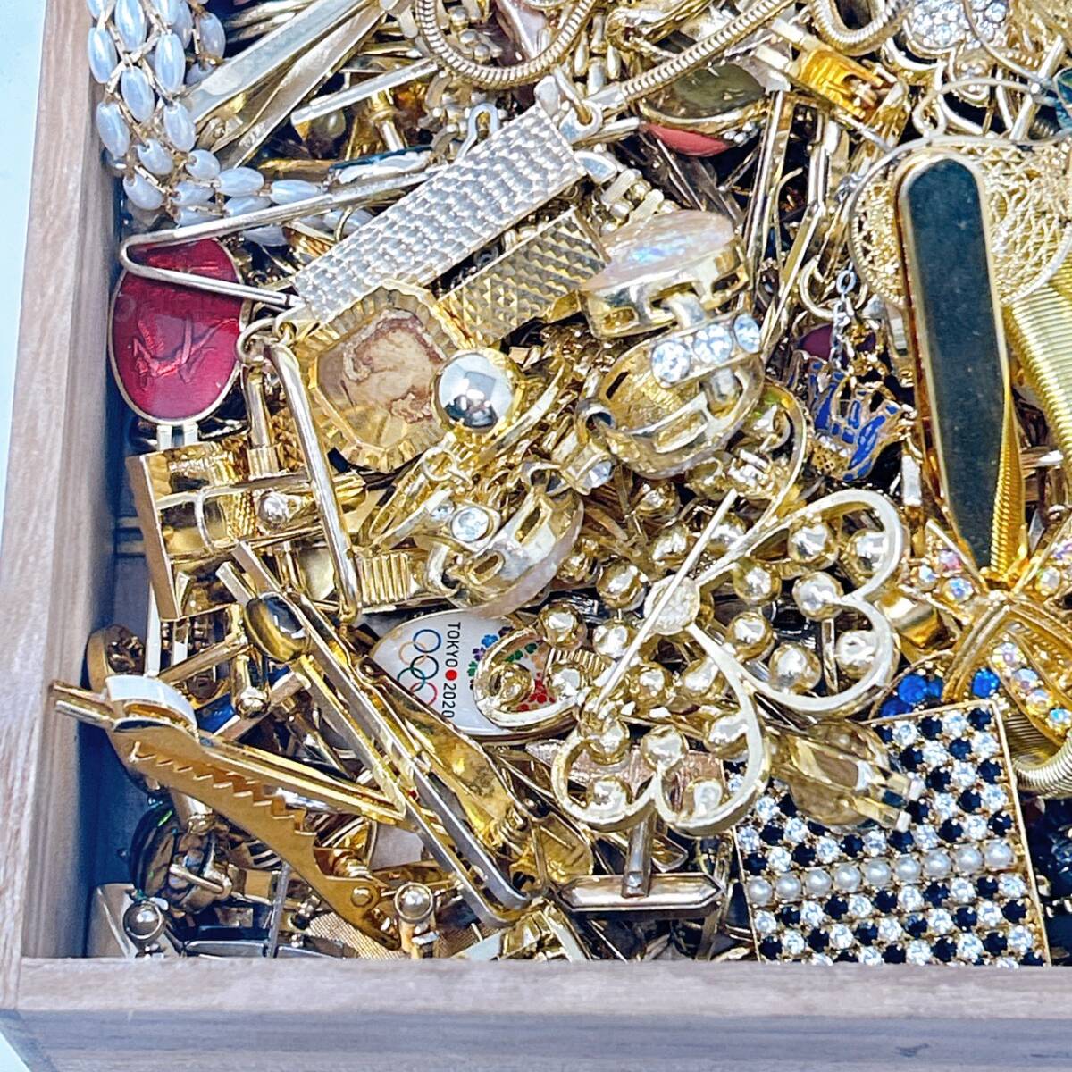 【1円スタート】 アクセサリー まとめ ゴールド系 金メッキ 重さ 箱抜きで2090g 18kGP 24kGP 刻印 / 法ER257943398-コンパクト_画像5