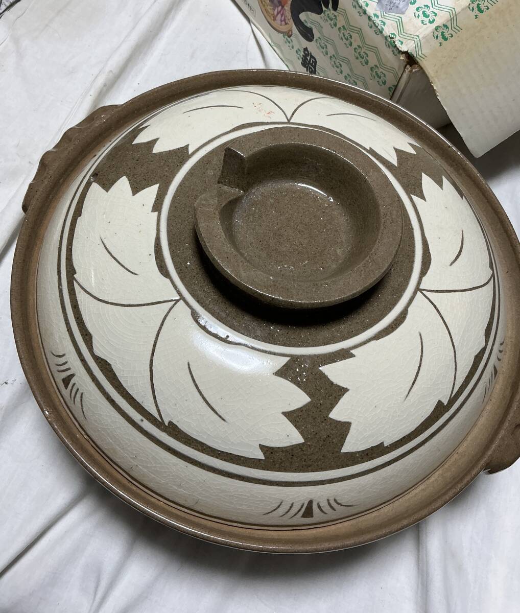 глиняный горшок очень большой глиняный горшок очень большой