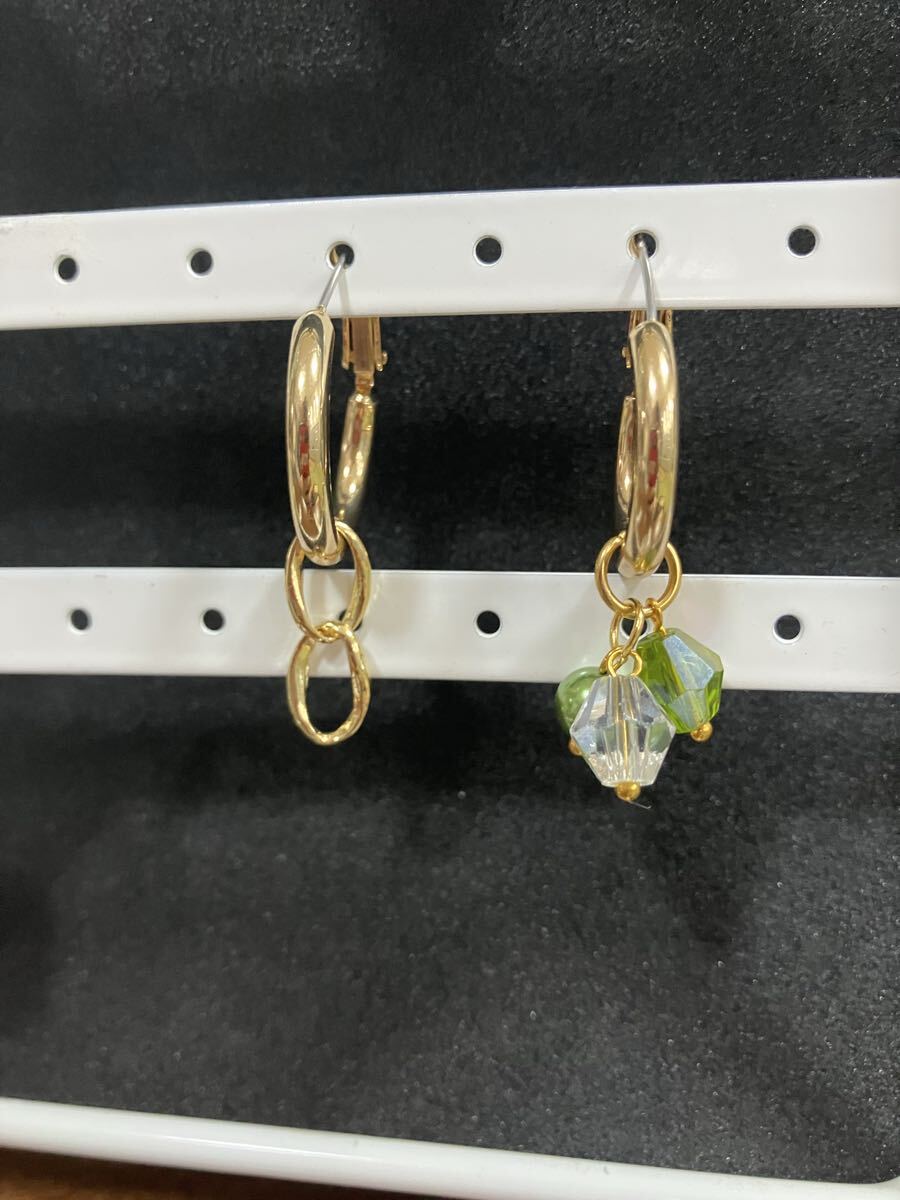 シャボンガラスオススメ ハンドメイドピアス 4点セット14 ヴィンテージ フープ 2way シャボンガラス 水チャーム ジャラジャラピアス_画像5