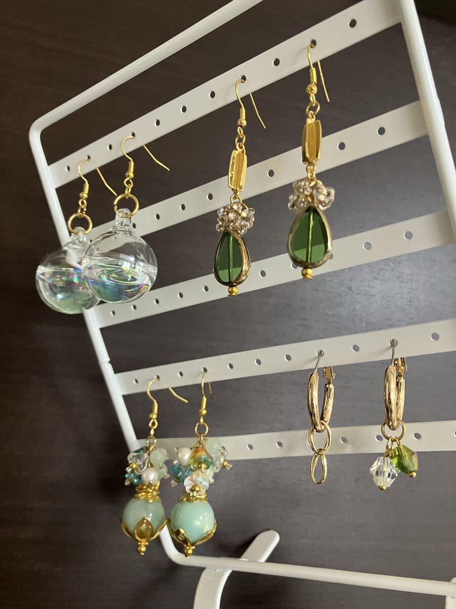 シャボンガラスオススメ ハンドメイドピアス 4点セット14 ヴィンテージ フープ 2way シャボンガラス 水チャーム ジャラジャラピアス_画像10