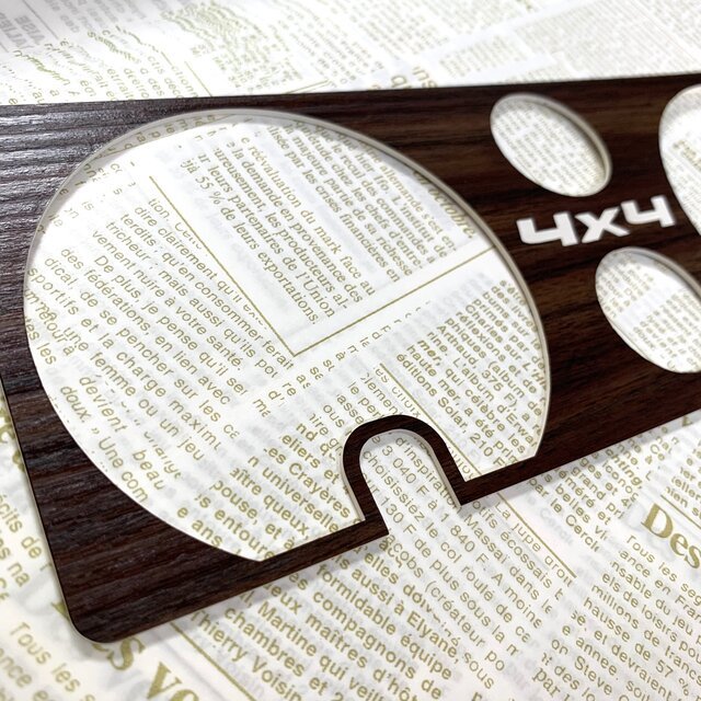 【送料無料】ジムニーJA11取付専用 ブラウン　４×４ 木目調メーターパネル ドレスアップ　jimny カスタムパーツ　_画像3