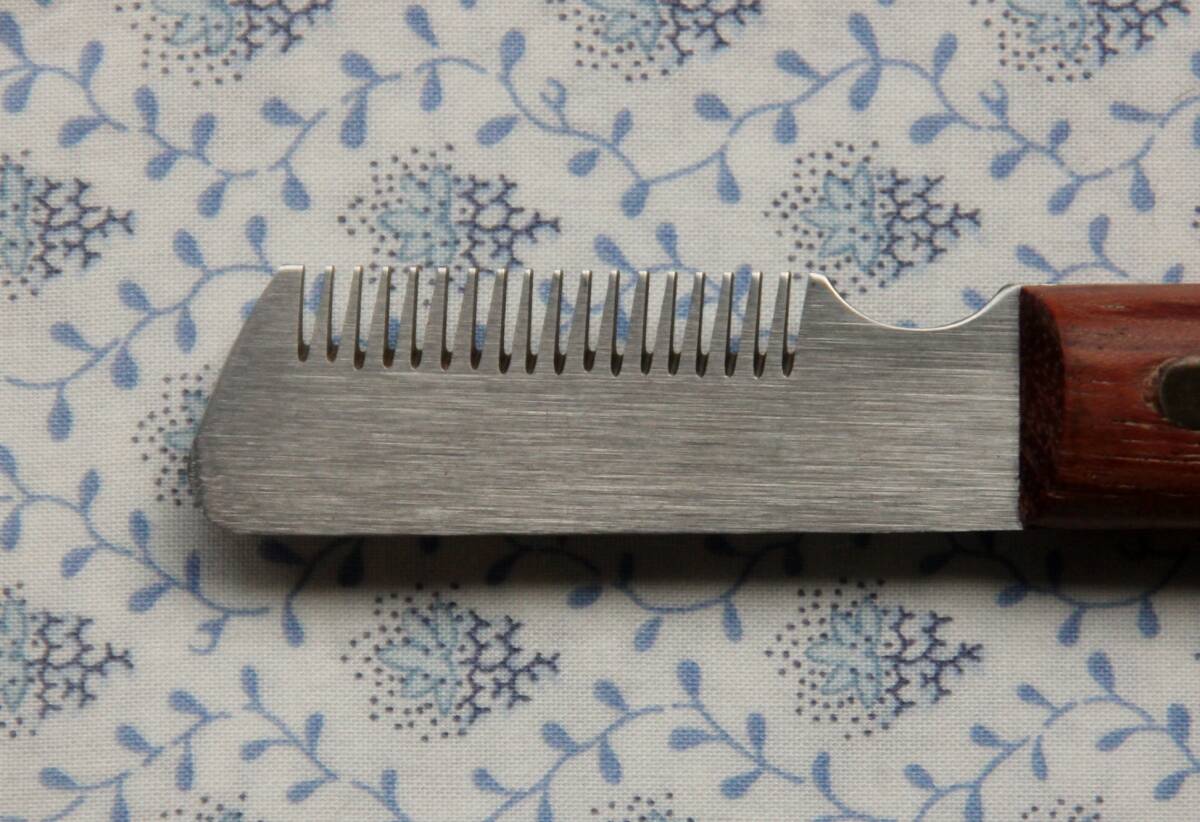  собака для обрезка нож MARS 99 M329(. глаз ) б/у 