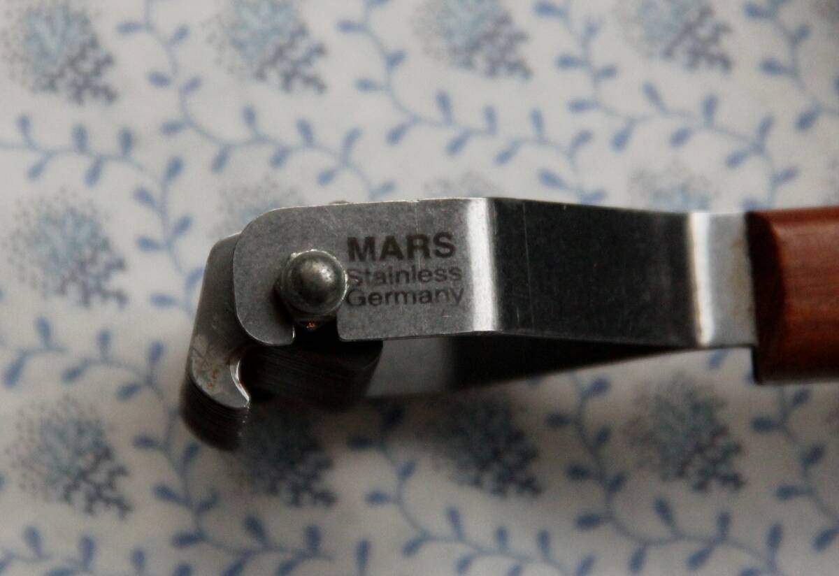  собака для обрезка нож пальто King MARS ( б/у )