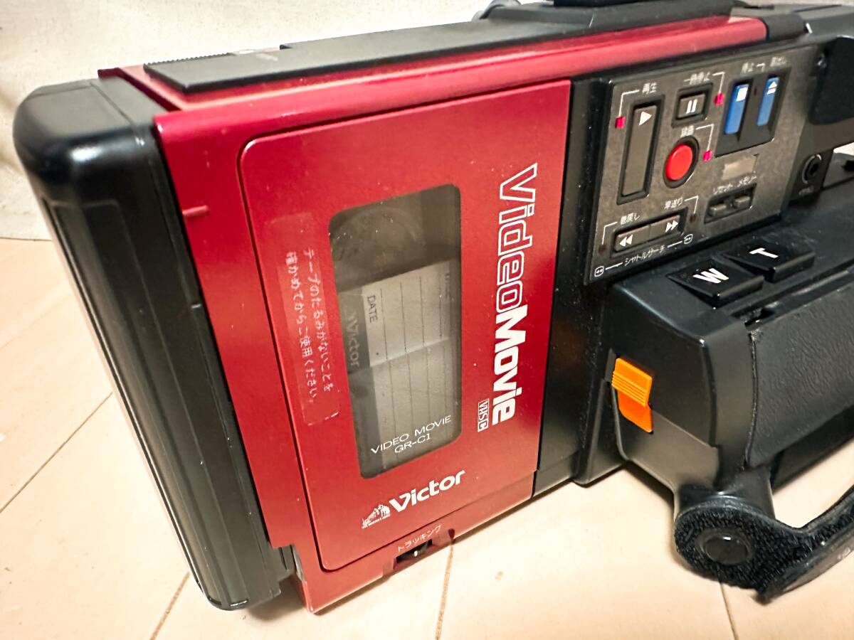 【貴重な純正バッテリー付き】ビクタービデオカメラ「GR-C1」（作動品）【バック・トゥ・ザ・フューチャー】_画像6