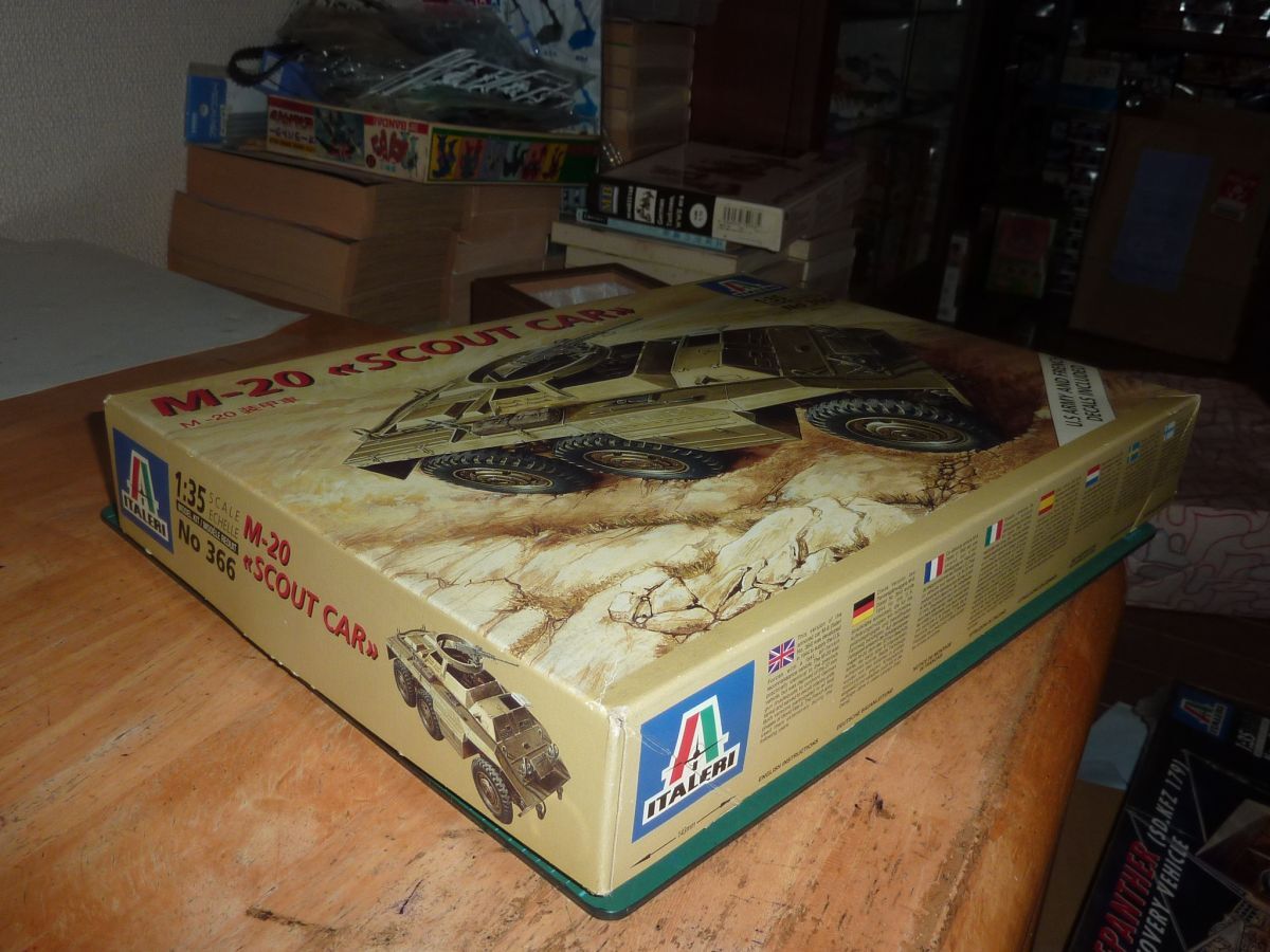 1/35　M20装甲車 アメリカ軽装輪装甲車　イタレリ ITALERI　M-20 SCOUT CAR_画像2