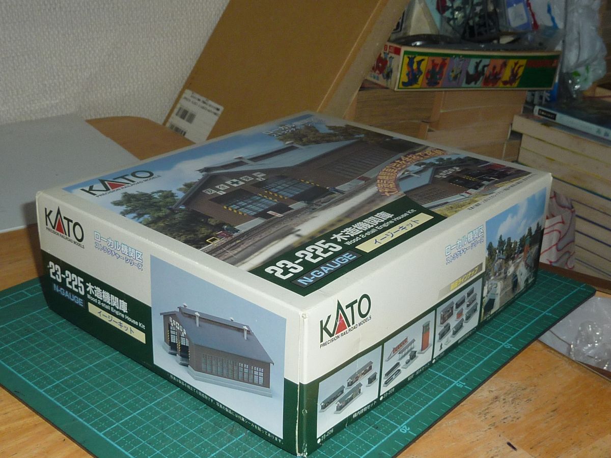 Nゲージ 木造機関庫 23-225 ② KATO ローカル機関区ストラクチャー シリーズ_画像2