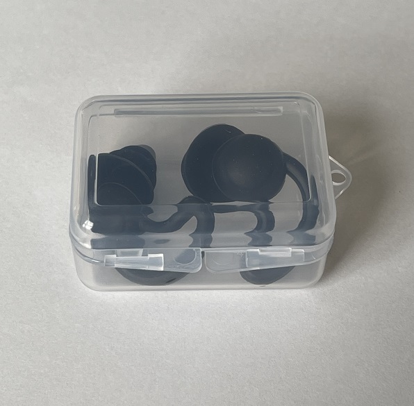 送料無料 ケース付属 耳栓 遮音 防音 シリコン 睡眠 勉強 いびき 快眠 安眠 仕事 集中 騒音 ノイズカット アンチノイズ 黒 ブラック f2sO_画像4