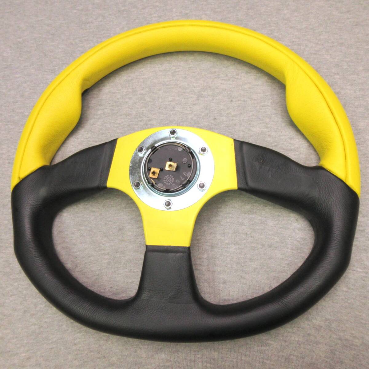 ☆廃番色人気のイエロー☆COMMANDO2 コマンド2 Dシェイプ35φ[B4]リフレッシュ済み極美♪検)ビートカプチーノAZ-1コペンロードスターS2000_画像10