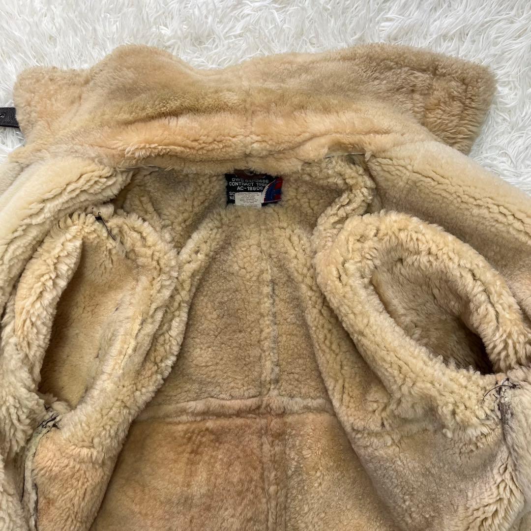【米国製】希少なサイズ Schott ショット フライトジャケット B-3 ムートン 羊革 レザー 40 肉厚 ボア アウター USA ヴィンテージ_画像7