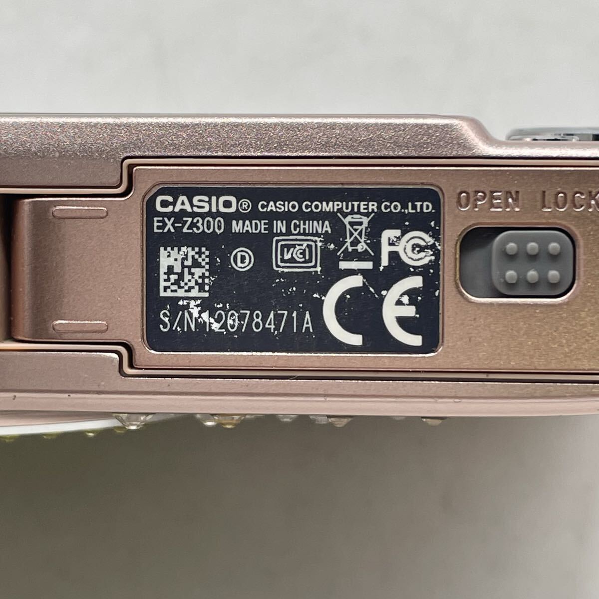 * CASIO EXILIM EX-Z300 Casio Exilim компактный цифровой фотоаппарат цифровая камера розовый камера электризация подтверждено текущее состояние изображен на фотографии наклейка имеется 