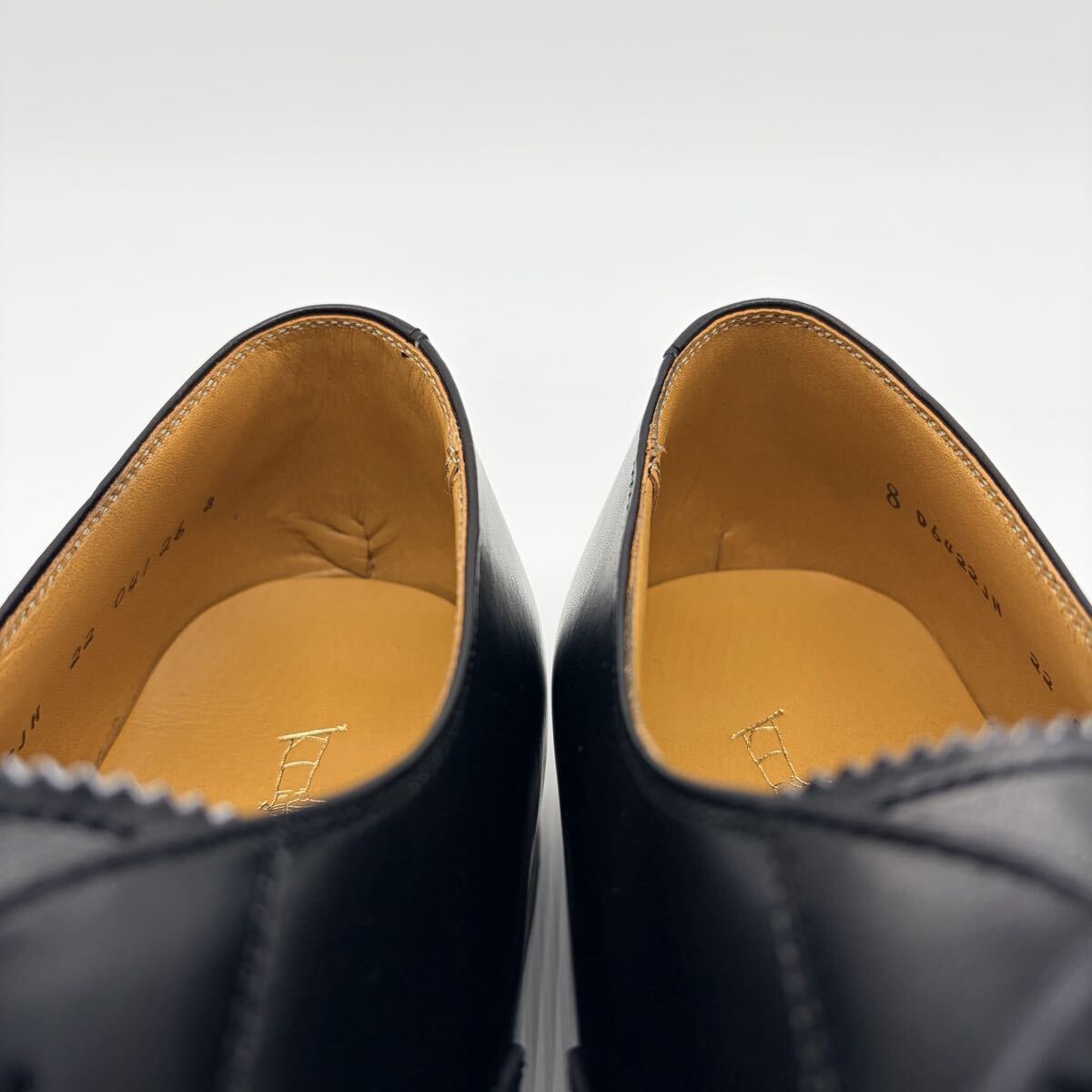 【展示品】REGAL リーガル ストレートチップ パンチドキャップトゥ 26cm ブラック 黒 内羽根 ビジネスシューズ 革靴_画像6