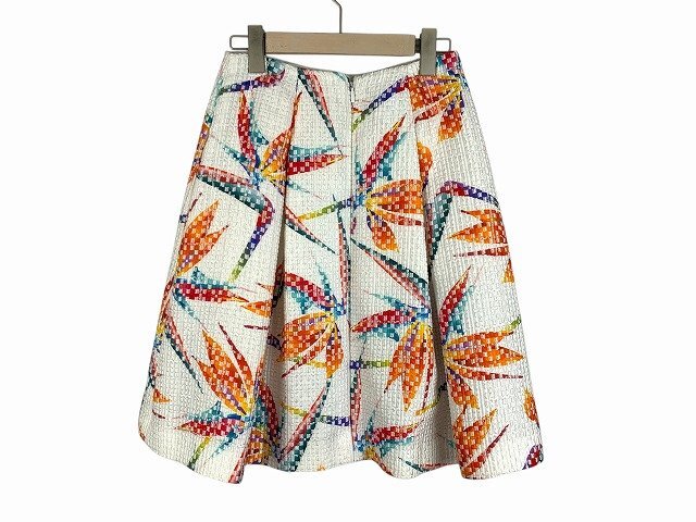 FENDI / Fendi юбка общий рисунок задний застежка-молния Италия производства женский размер : 36 белый / orange 