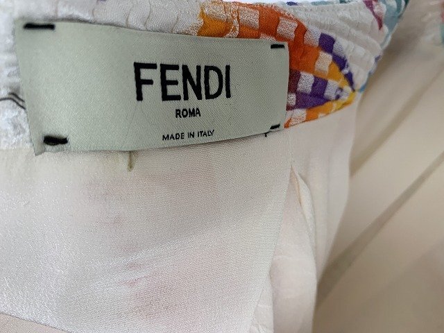 FENDI / Fendi юбка общий рисунок задний застежка-молния Италия производства женский размер : 36 белый / orange 