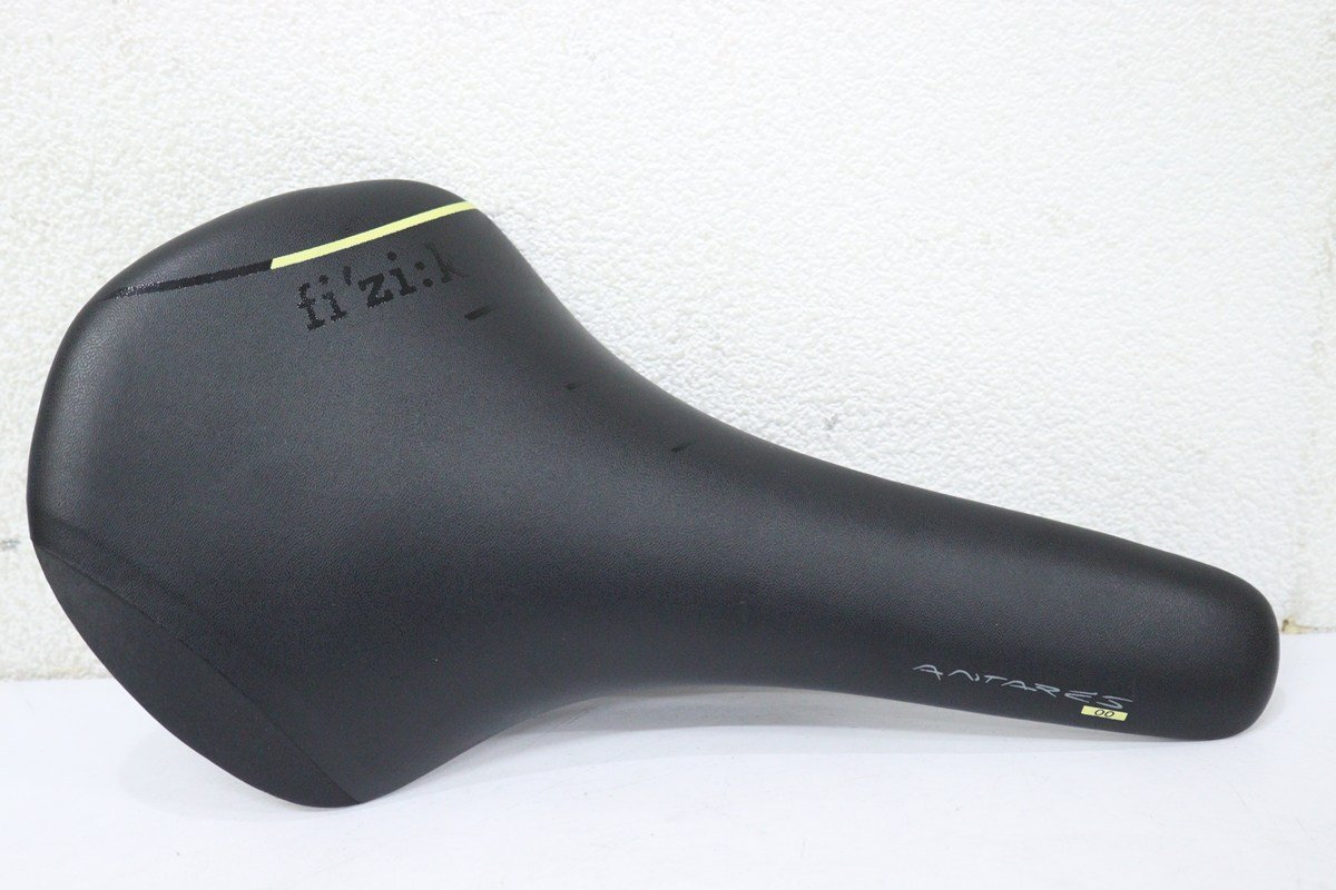 ★fi'zi:k フィジーク ANTARES 00 サドル MOBIUS カーボンレール 美品_画像8