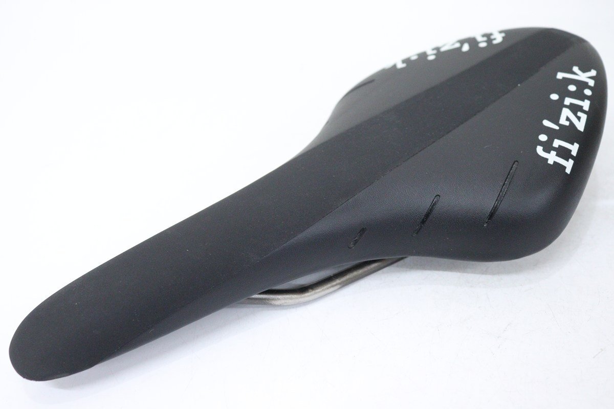 ★fi'zi:k フィジーク ARIONE R3 サドル k:iumレール 極上品_画像2